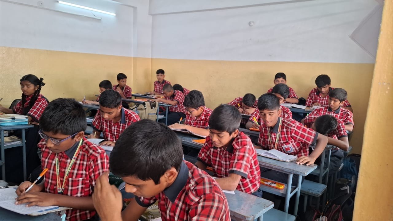 Competition Held At Naagarjuna school Kharmanghat Branch